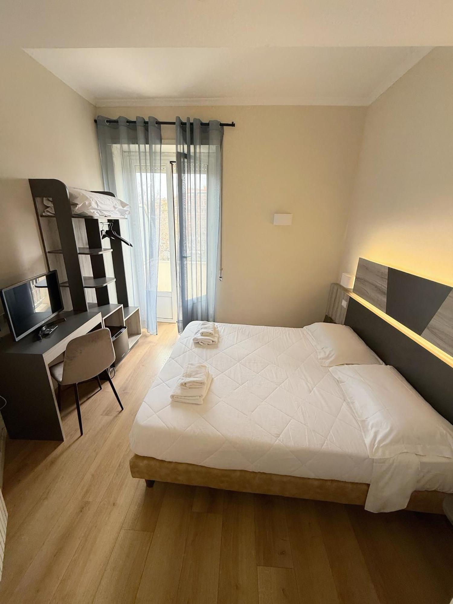 Hotel Laura โรม ภายนอก รูปภาพ