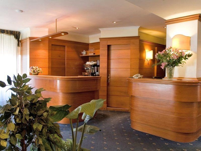 Hotel Laura โรม ภายนอก รูปภาพ